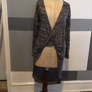 Twist cardigan